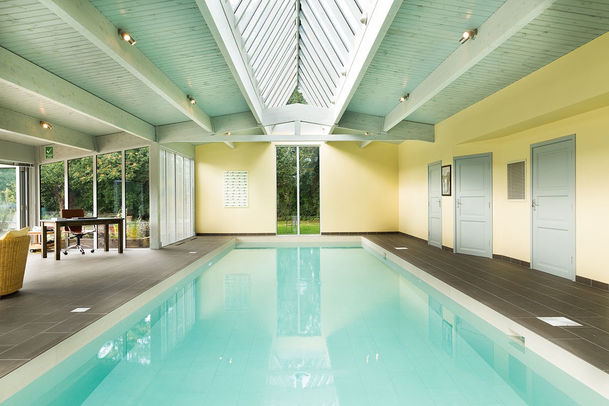 Simple Custom Indoor Pools for Living room