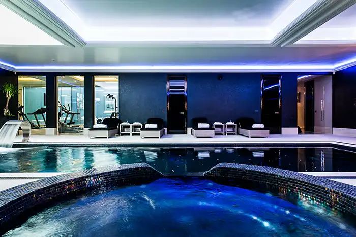 Poolside seating