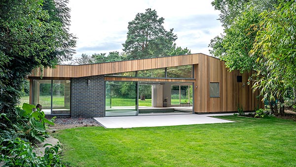 stand-alone pool house